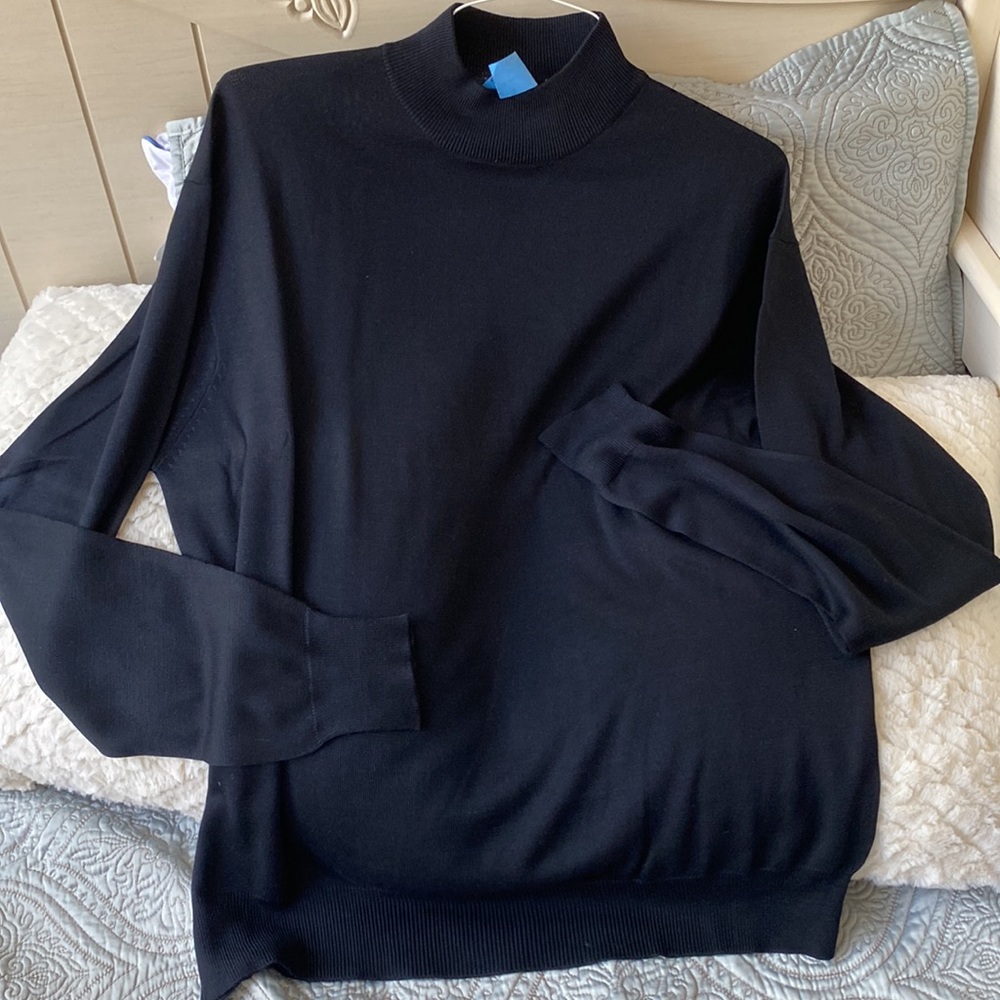 Unlabeled Black Breathable Long Sleeve Ski Trip and Layering Mock Turtleneck